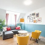 - Comfy - Close To Castle Apartmán *