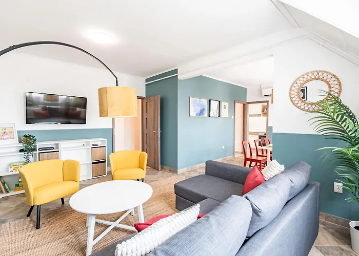 - Comfy - Close To Castle Apartamento *