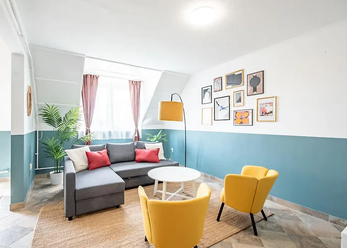 - Comfy - Close To Castle Apartamento *